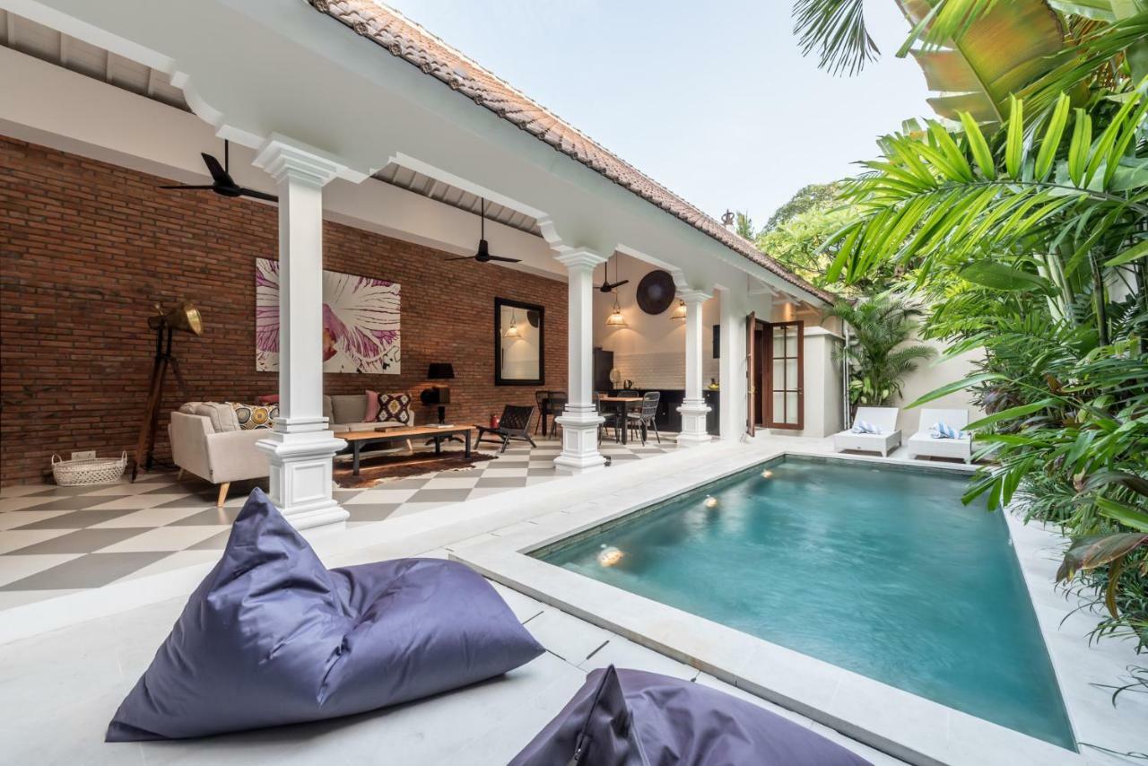 Central 3 Bedroom Villa Close To Seminyak Beach ภายนอก รูปภาพ
