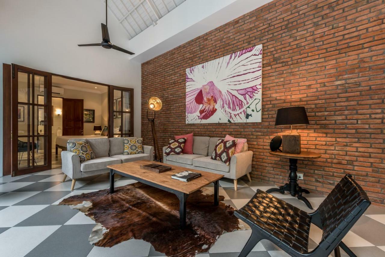 Central 3 Bedroom Villa Close To Seminyak Beach ภายนอก รูปภาพ