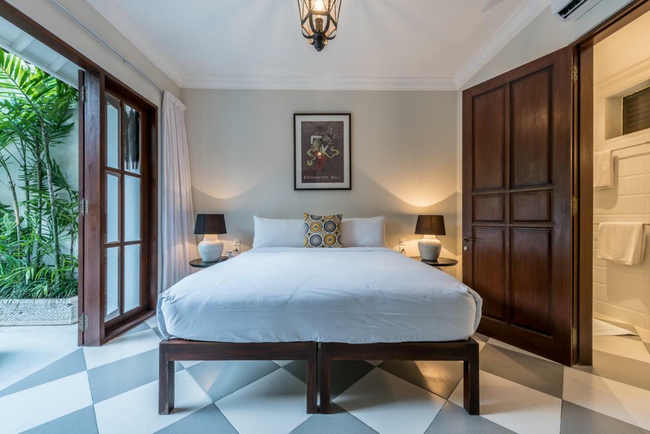 Central 3 Bedroom Villa Close To Seminyak Beach ภายนอก รูปภาพ